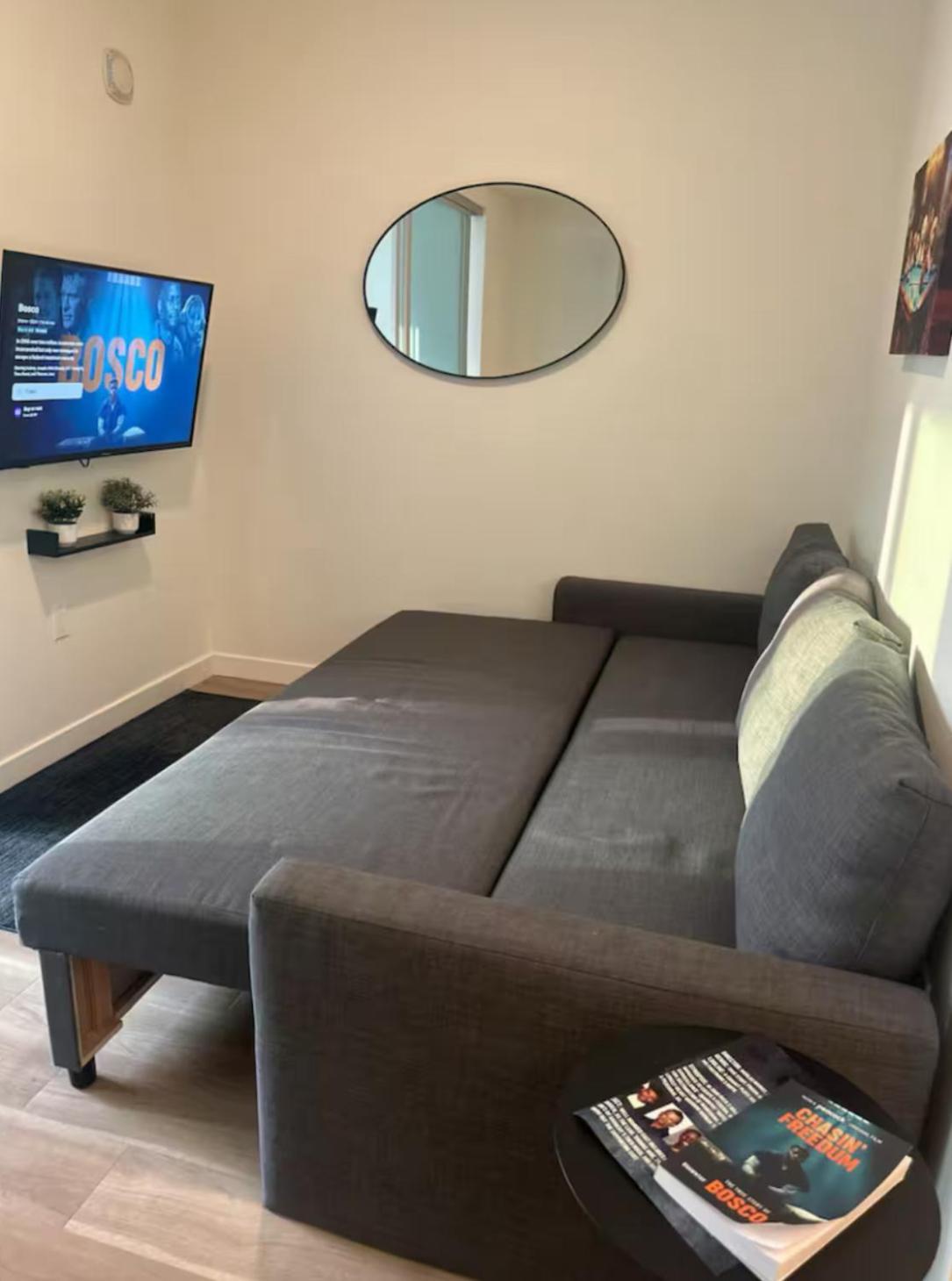 Apartment Stylish Hollywood *