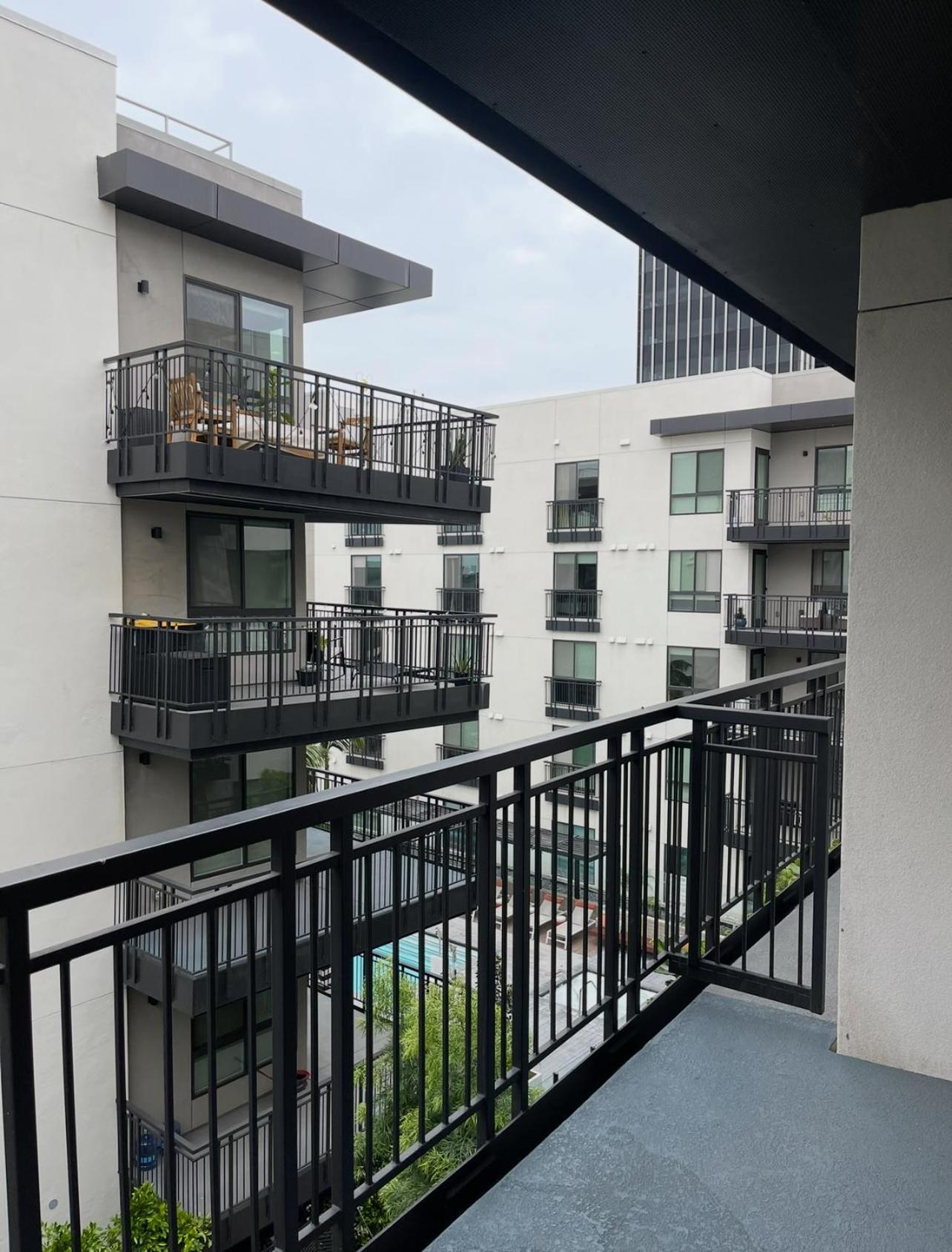 Apartment Stylish Hollywood Los Angeles