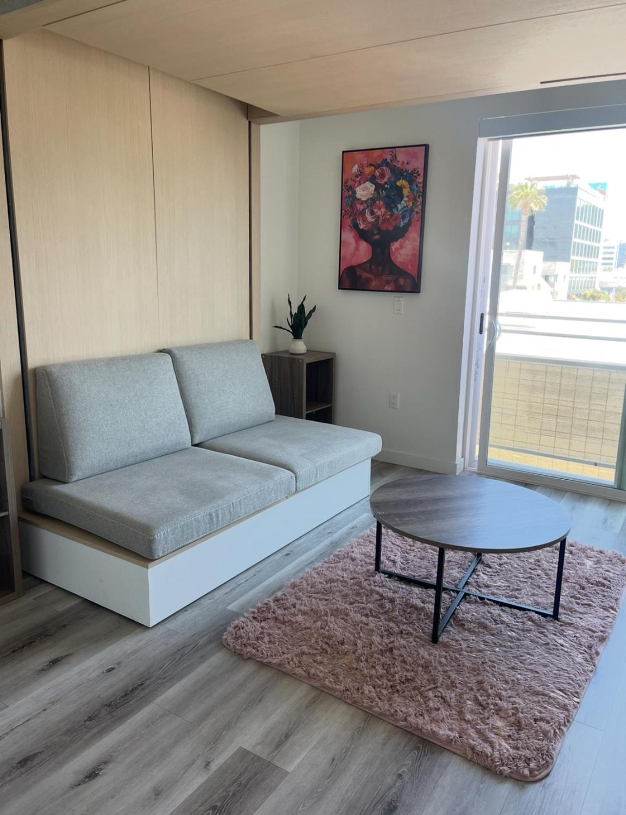 Apartment Stylish Hollywood *